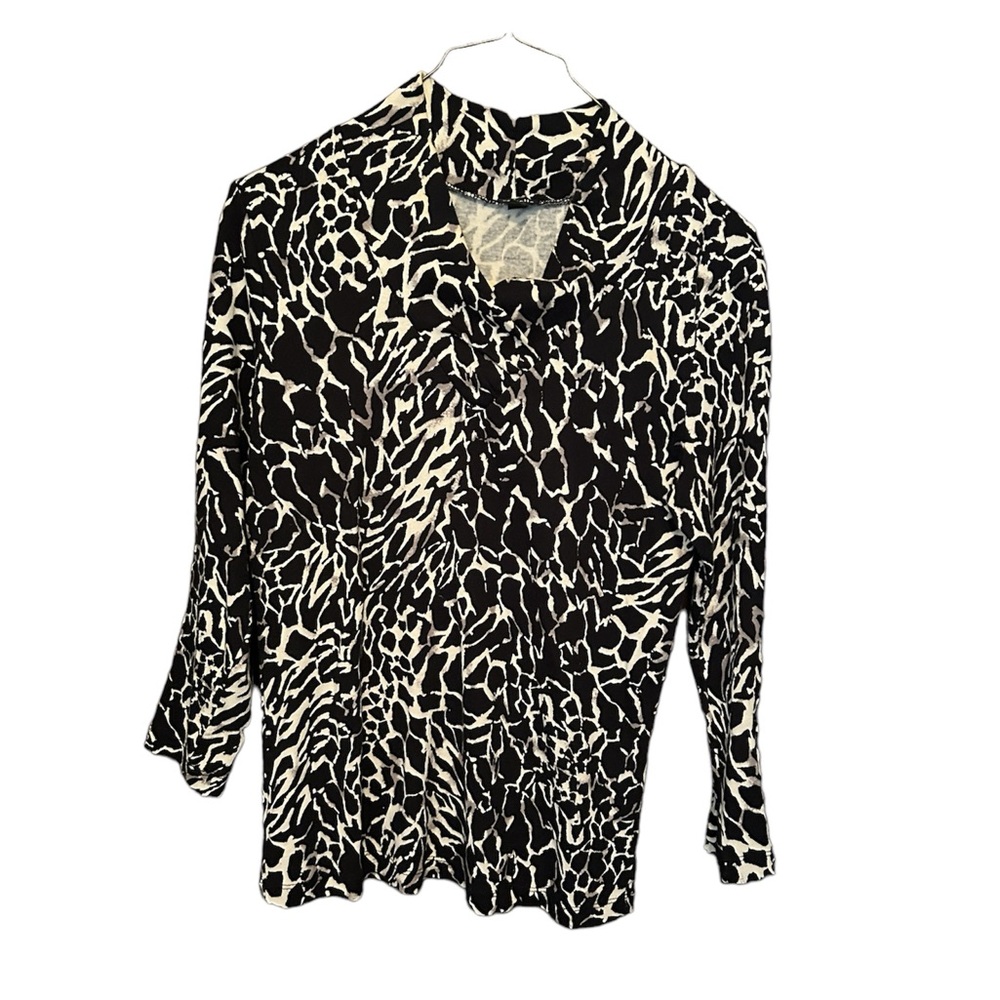 Rafaella long sleeve blouse.